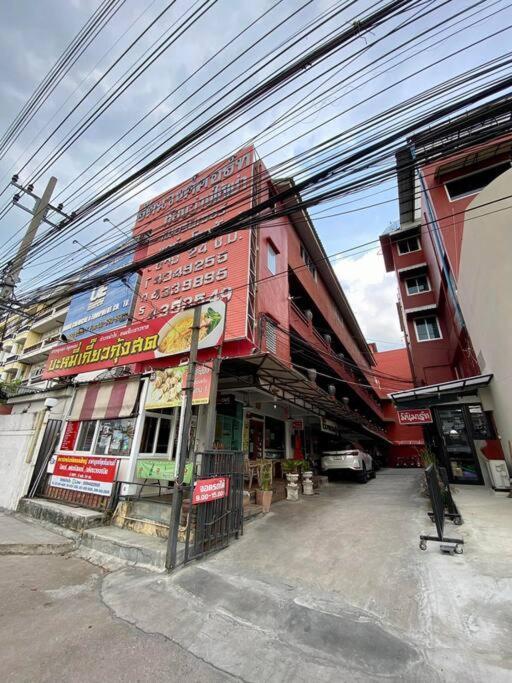 Ratanawong Place 823 Bangkok Exterior foto
