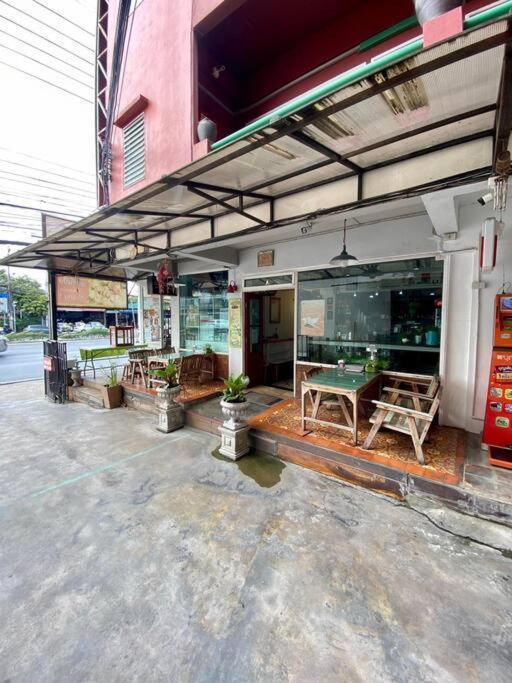 Ratanawong Place 823 Bangkok Exterior foto
